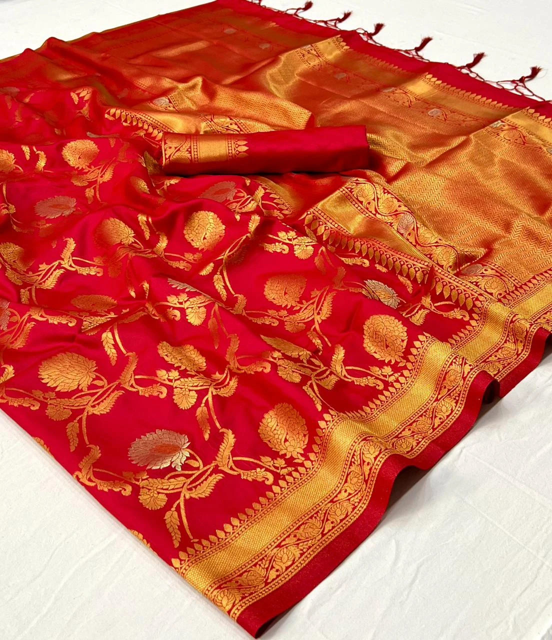 Rajtex 258000 Series Handloom Weaving Wholesale Fancy Sarees Catalog — Wholesale Sarees, rajtex wholesale from Surat - Gallery Image 3